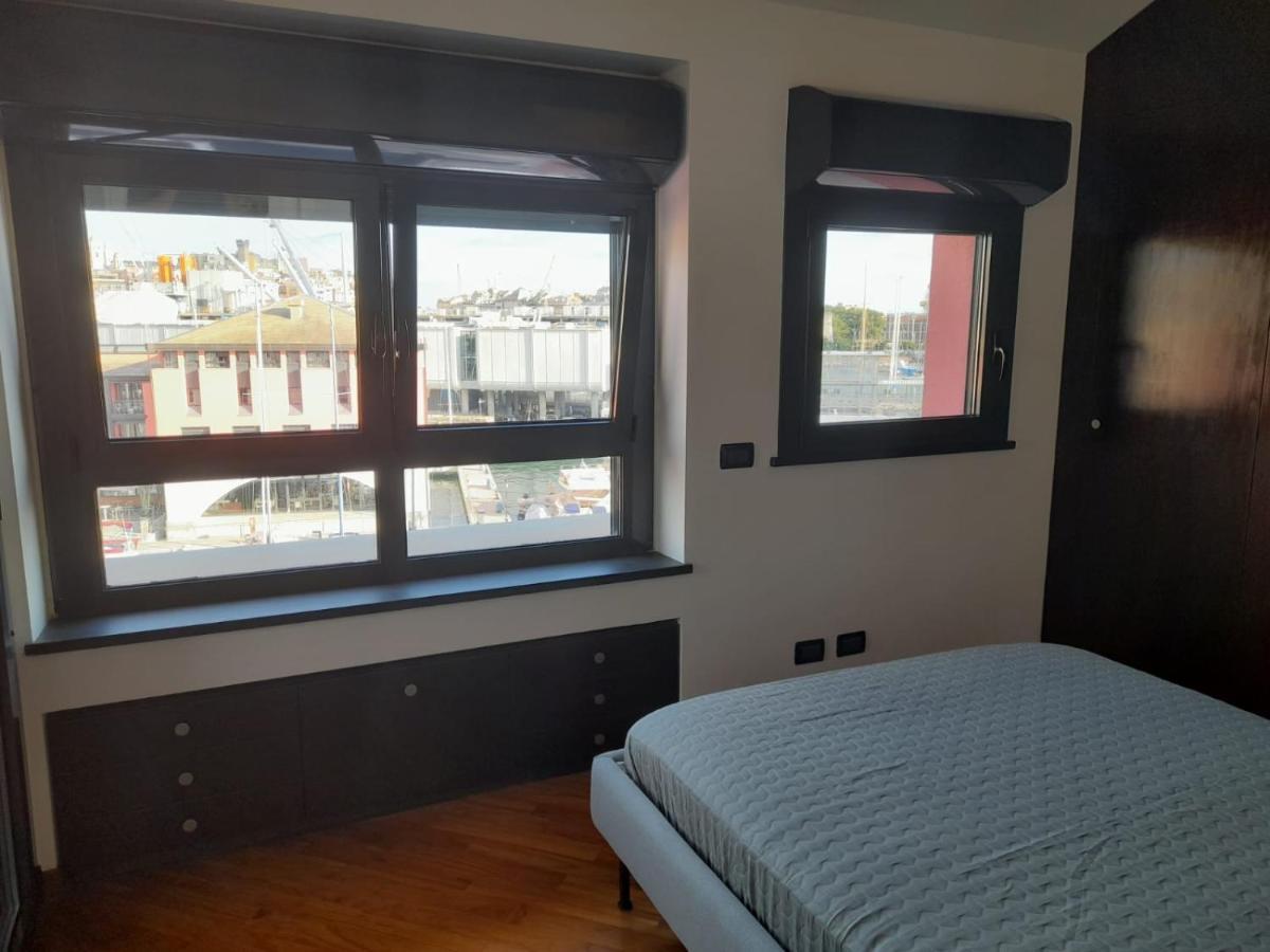 Bilocale Vista Mare Con Terrazzo-Porto Antico- Parcheggio Scontato Génova Exterior foto
