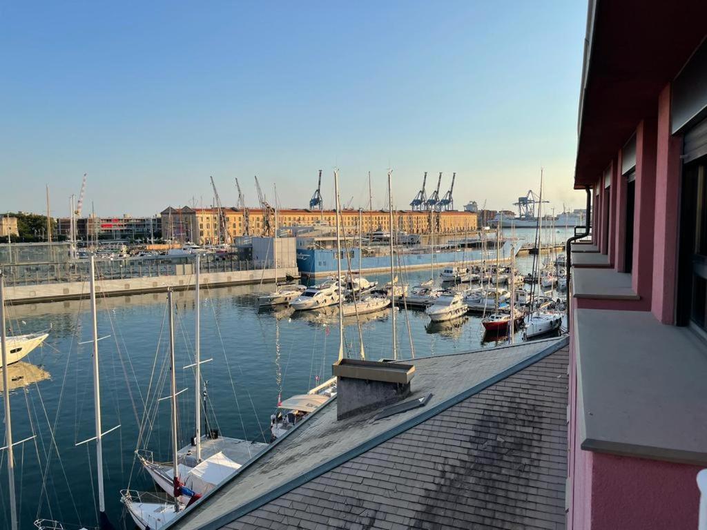 Bilocale Vista Mare Con Terrazzo-Porto Antico- Parcheggio Scontato Génova Exterior foto