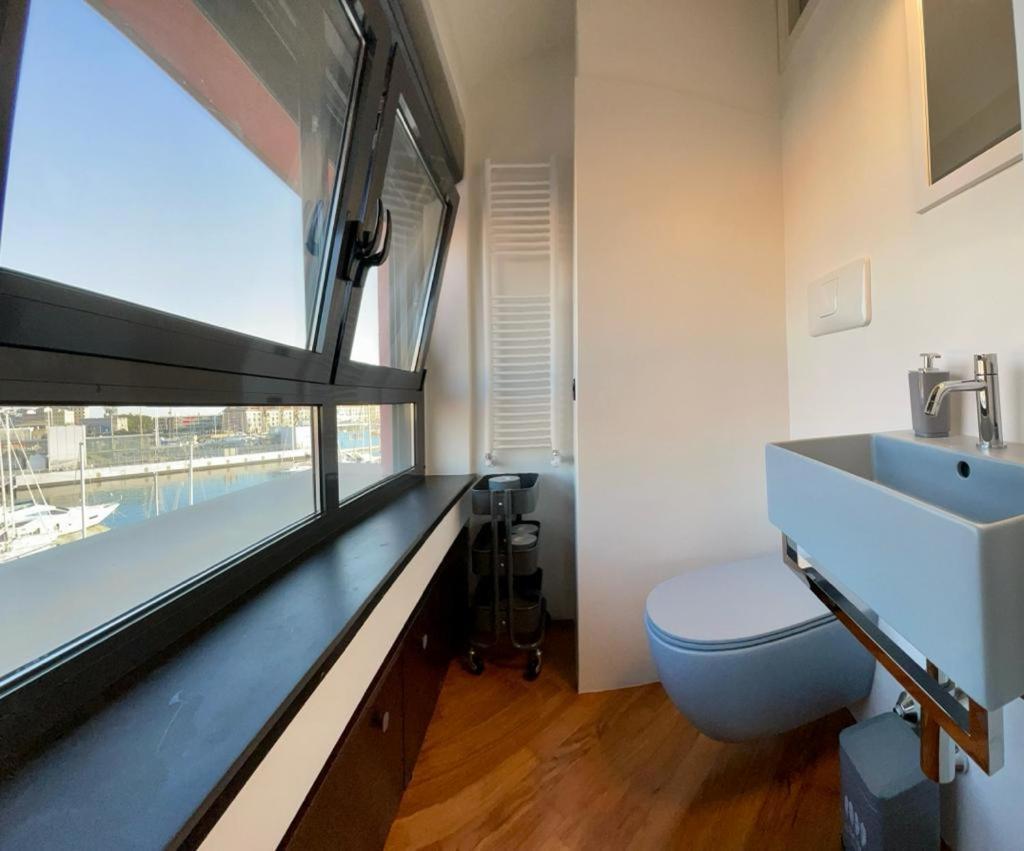 Bilocale Vista Mare Con Terrazzo-Porto Antico- Parcheggio Scontato Génova Exterior foto