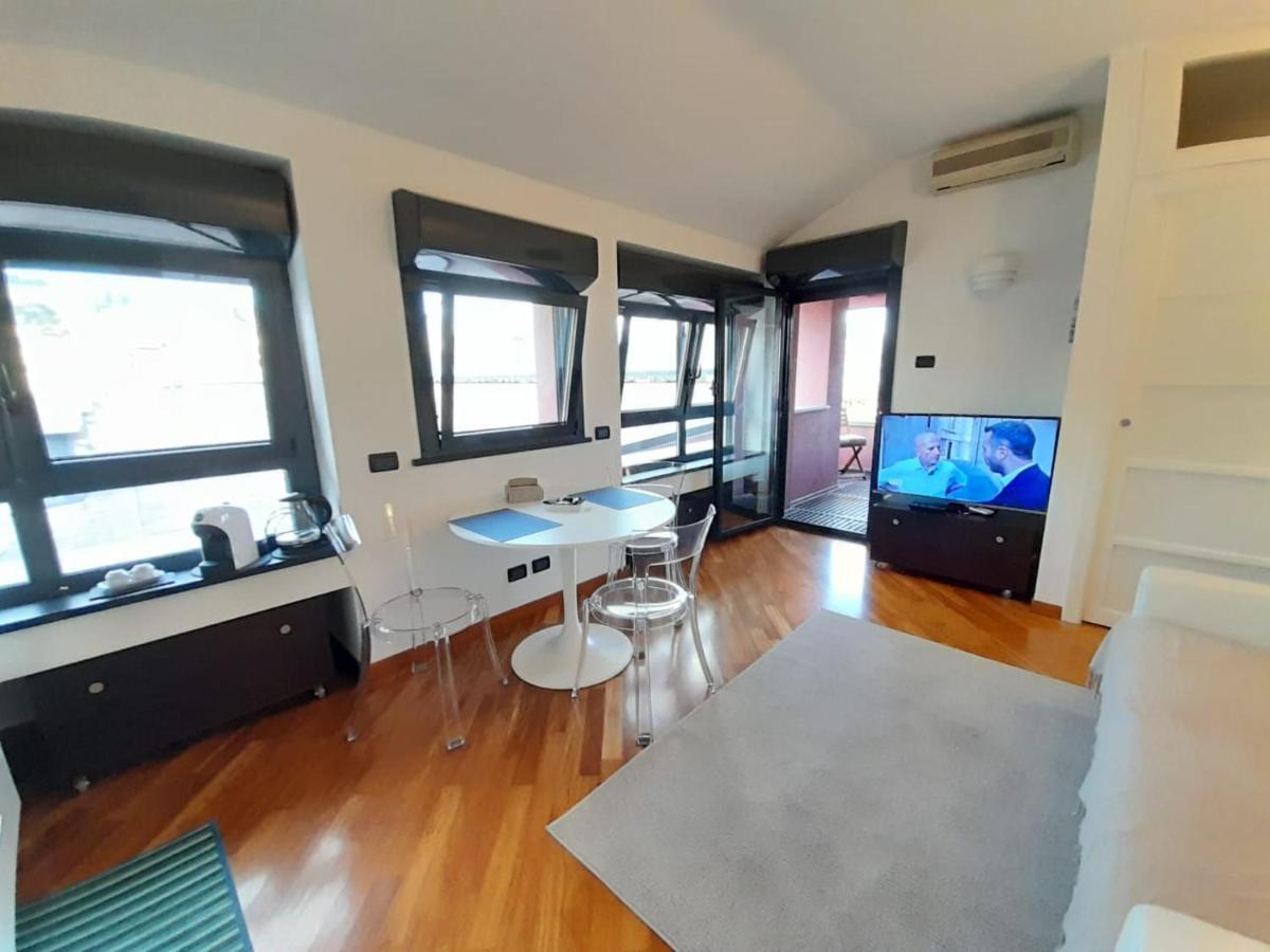 Bilocale Vista Mare Con Terrazzo-Porto Antico- Parcheggio Scontato Génova Exterior foto